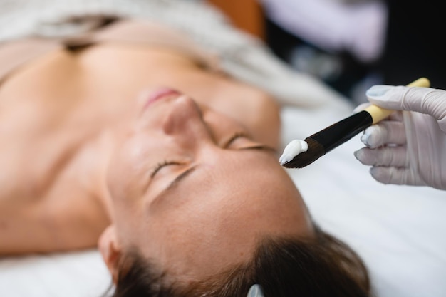 Czy po mezoterapii bezigłowej można się opalać?