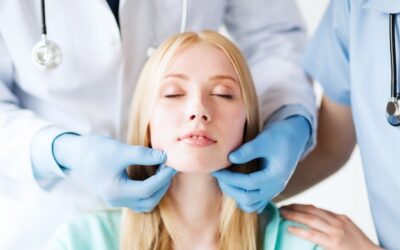 Jaki zabieg na podbródek wybrać, by poprawić kontur twarzy?