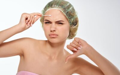 Jak wygładzić twarz zabiegi wykonywane w gabinecie i w domu?