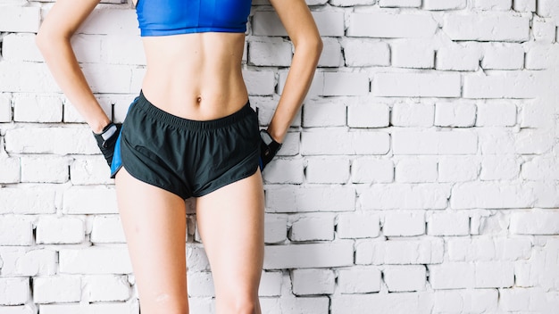 Jakie majtki wyszczuplające brzuch wybrać do codziennego noszenia?