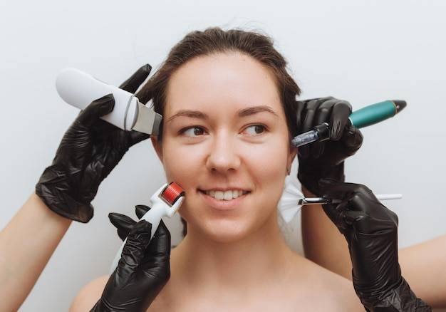 Dermapen czy mezoterapia mikroigłowa – co wybrać dla swojej skóry?