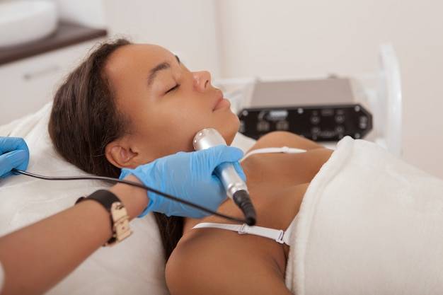 Fale radiowe jak często zabiegi warto powtarzać?