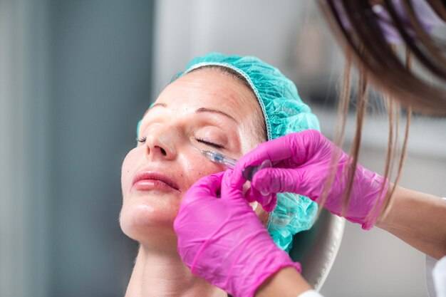 Jaki stymulator tkankowy pod oczy wybrać?