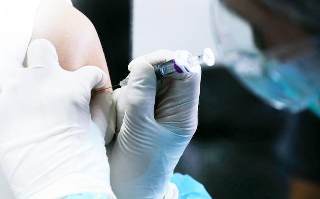 Jak podawać stymulatory tkankowe bezpiecznie i skutecznie?