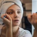 Mezoterapia igłowa pod oczy ile zabiegów warto wykonać?