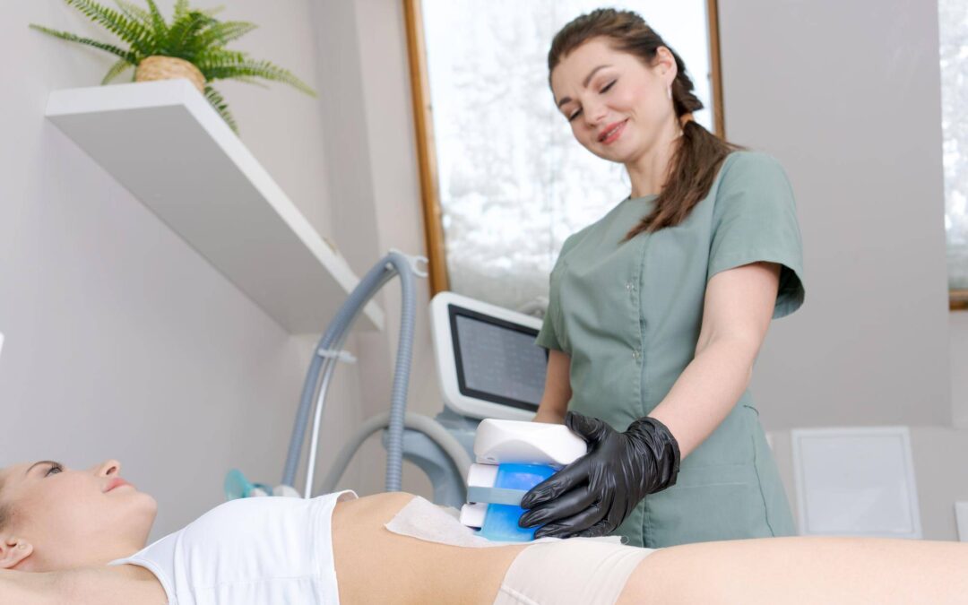 Liposukcja ultradźwiękowa czy endermologia – co wybrać dla siebie?